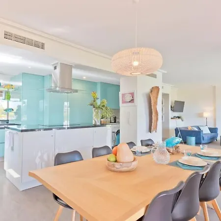 Lux 3br